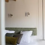 Maison Seize