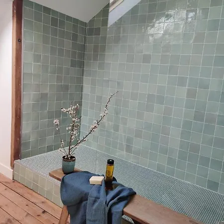 Maison Seize Couette-café Préaux