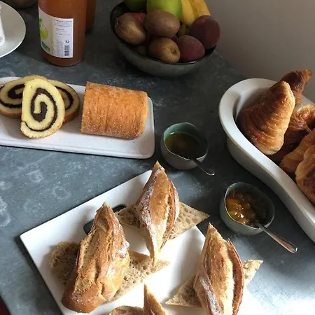 Maison Seize Couette-café Préaux