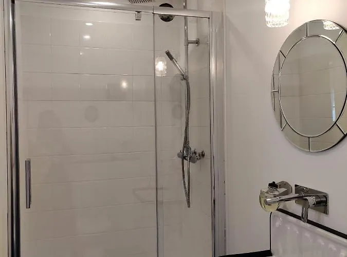 Bed and Breakfast Maison Seize 3*