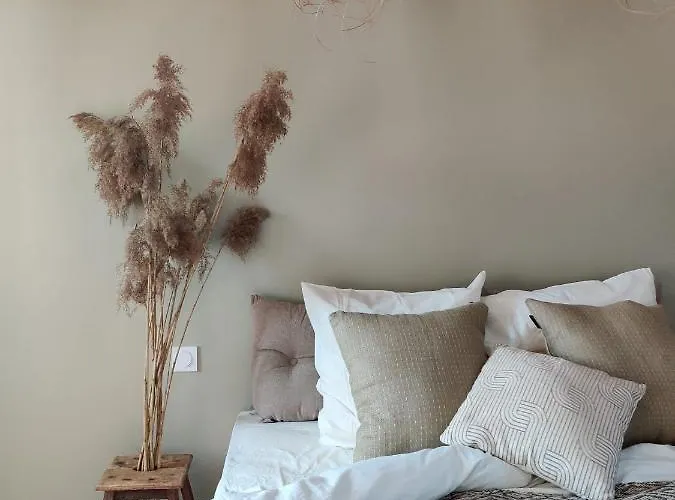 Maison Seize 3* Préaux